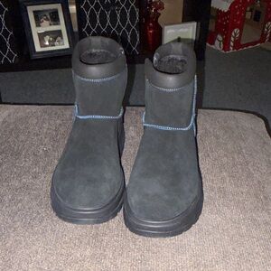 Koolaburra Women’s  Black Boots with Blue Stitching